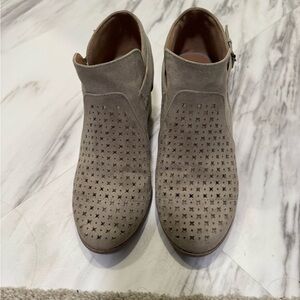 Maurices Gray Heeled Boots